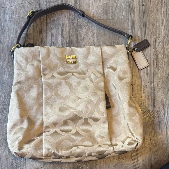 Coach - Beige and Brown Shoulder Bag with Gold Accents - Picture 1 of 12